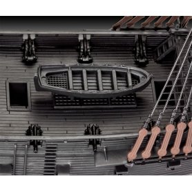 Revell 05499 1/150 Black Pearl