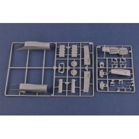 Hobby Boss 1:48 Sukhoi Su-27UB Flanker C