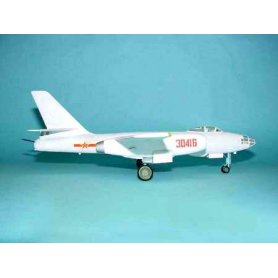 Trumpeter 01603 1/72 China Bomber