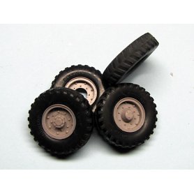 Mirror Models 35012 Dunlop 10,5x16 wheel set