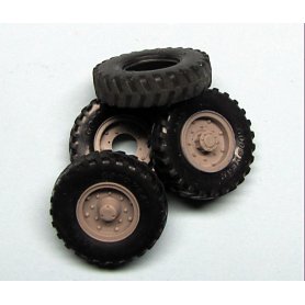 Mirror Models 35015 Good Year 9,5x16 wheel set