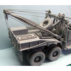 Mirror Models 35801 US Diamond T 969 Wrecker soft