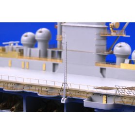 Eduard DKM Graf Zeppelin railings nets pt.4 TRUMPETER
