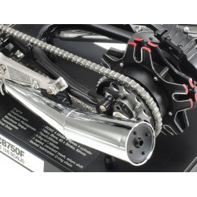 Tamiya 16023 Kawasaki Z1300 – Engine 1/6