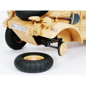 Tamiya 36202  Kubelwagen 82 A.C  1/16