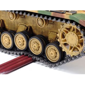 Tamiya 36211 German Panzer IV Ausf.J ( Motor)