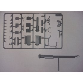 ICM 35364 Pz.Kpfw. VI Ausf B with interior