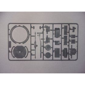 ICM 35364 Pz.Kpfw. VI Ausf B with interior