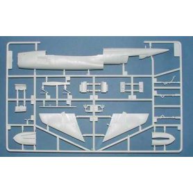 Trumpeter 1:72 North American F-107A ULTRA SABRE