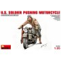 Mini Art 35182 Us Soldier Pushung Motorcycle
