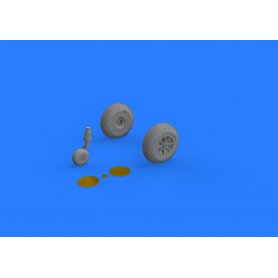 Eduard P-40E wheels SPECIAL HOBBY