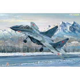 Trumpeter 1:32 MiG-29UB Fulcrum