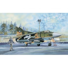 Trumpeter 1:32 MiG-23MF Flogger-B 