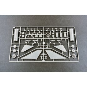 Trumpeter 1:48 Sukhoi Su-9U Maiden 