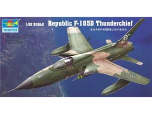 Trumpeter 02201 1/32 F-105D Thunderchief