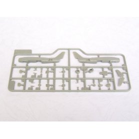 Trumpeter 1:144 F-86F-30 Sabre