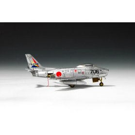 Trumpeter 01321 F-86F-30 Sabre