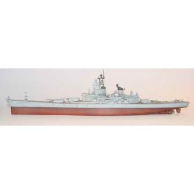 Trumpeter 1:700 USS Wisconsin BB-64 / 1991