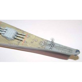 Trumpeter 1:700 USS Wisconsin BB-64 / 1991