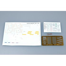 TRUMPETER 05714 1/700 NIMITZ 1975