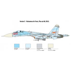 Italeri 1:72 Sukhoi Su-27 Flanker