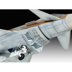 Revell 03900 1/72  Eurofighter Typhoon R