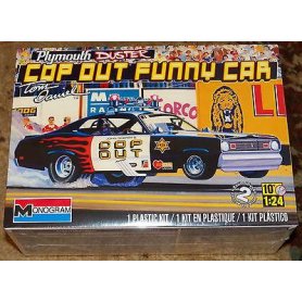 MONOGRAM 40931:24 Plymounth Duster Cop-Out