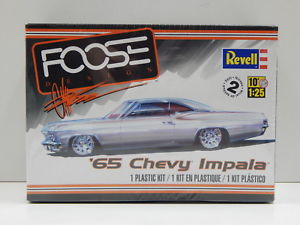 MONOGRAM 41901:25 1965 Chevy Impala