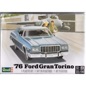 Monogram 1:25 1976 Grand Ford Torino