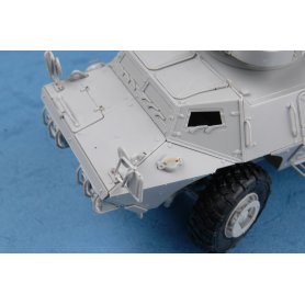 Trumpeter 01541 1/35 M1117 (Asv)