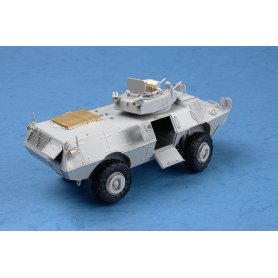 Trumpeter 01541 1/35 M1117 (Asv)