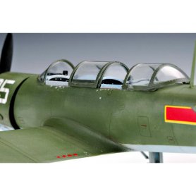 Trumpeter 1:32 Nanchang CJ-6