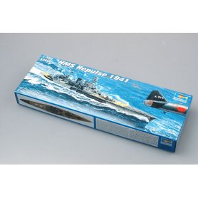Trumpeter 1:700 HMS Repulse / 1941