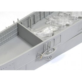 Dragon 1024 Uss Independence Cvl-20