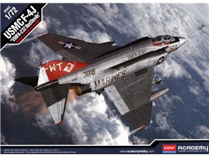 Acadeny 12556 F-4J VFMA-232 Red Devils 1/72