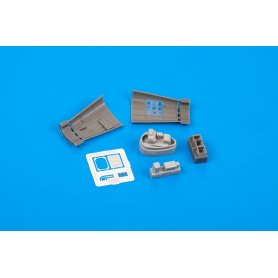 Eduard Bf 109G-6 radio compartment TAMIYA