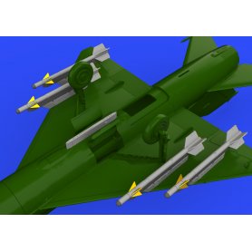 Eduard R-3S missiles w/ pylons for MiG-21 EDUARD