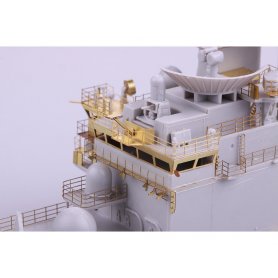 Eduard USS Iwo Jima LHD-7 pt.1 TRUMPETER