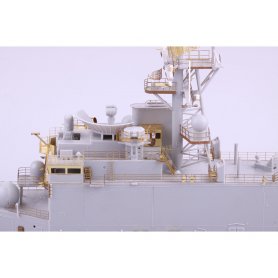 Eduard USS Iwo Jima LHD-7 pt.1 TRUMPETER
