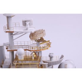 Eduard USS Iwo Jima LHD-7 pt.1 TRUMPETER
