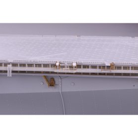 Eduard USS Iwo Jima LHD-7 pt.1 TRUMPETER