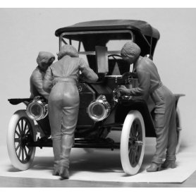 ICM 24010 Model T 1911 Touring
