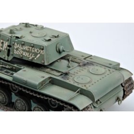 Hobby Boss 1:48 KV-1 Ekhranami