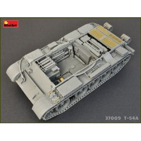 Mini Art 1:35 T-54A z wnętrzem