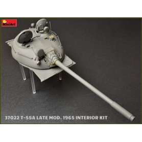 Mini Art 1:35 T-55A Model 1965 z wnętrzem