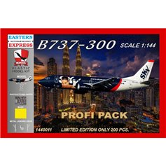 Big Model 1:144 B-737-300 Sky Europe PROFI PACK