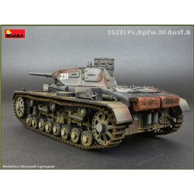 Mini Art 1:35 Pz.Kpfw.III Ausf.B z załogą
