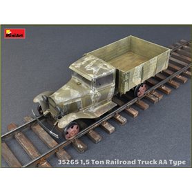 Mini Art 1:35 1.5 TON RAILROAD TRUCK AAA