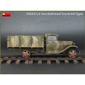 Mini Art 1:35 1.5 TON RAILROAD TRUCK AAA