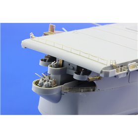 Eduard 1:350 USS Independence CVL-22 dla Dragon
